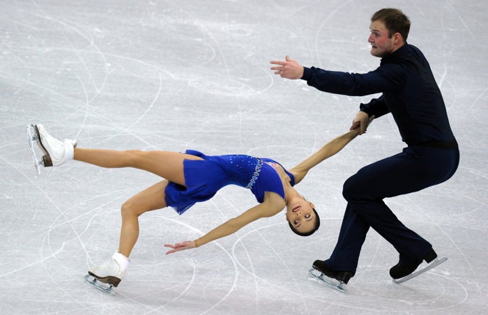 Фоторепортаж о выступлении Веры Базаровой и Юрия Ларионова на сочинском Гран-при. Фото: Julian Finney/Getty Images Фоторепортаж о выступлении Веры Базаровой и Юрия Ларионова на сочинском Гран-при. Фото: Julian Finney/Getty Images